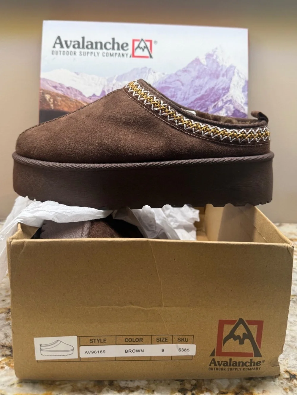 Avalanche Brown Platform Slippers Faux Fur NWT Size 9